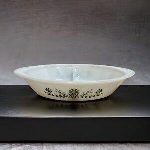 Vintage Glasbake Divided Casserole Dish Green Daisy Floral